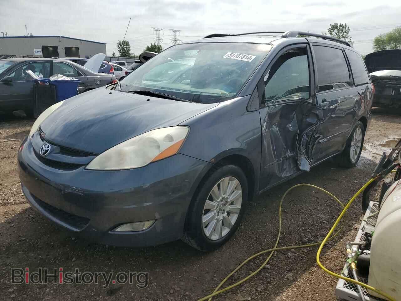 Photo 5TDYK4CC8AS343566 - TOYOTA All Models 2010