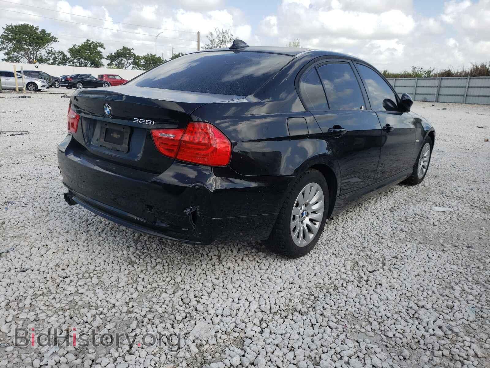 2009 BMW 3 SERIES - VIN: WBAPH73549E127225 - Фото 4