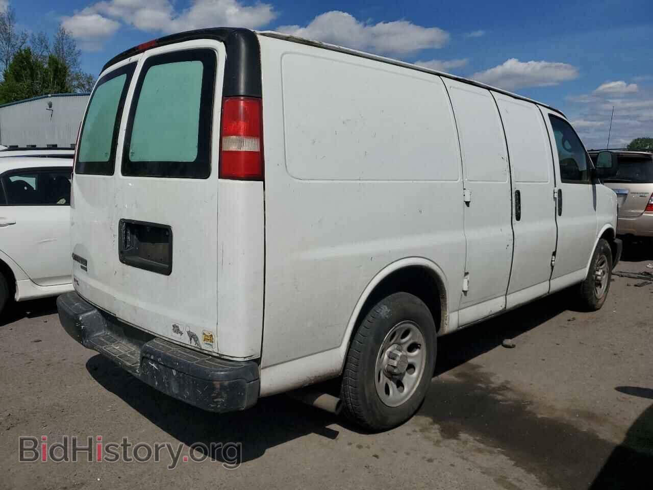 2011 CHEVROLET EXPRESS - VIN: 1GCSGAFX7B1126898 - Фото 3