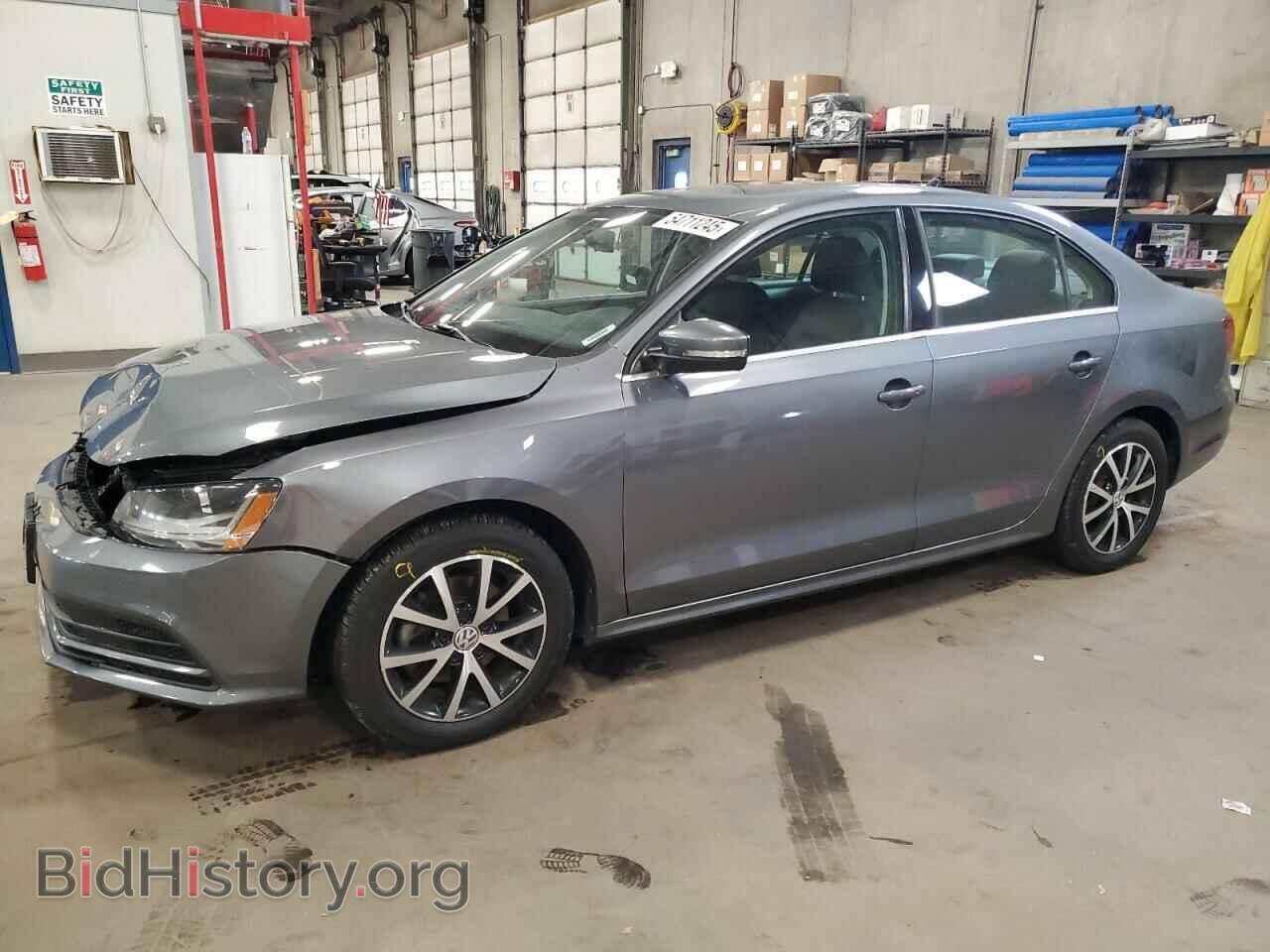 Фотография 3VWDB7AJ8HM404973 - VOLKSWAGEN JETTA 2017