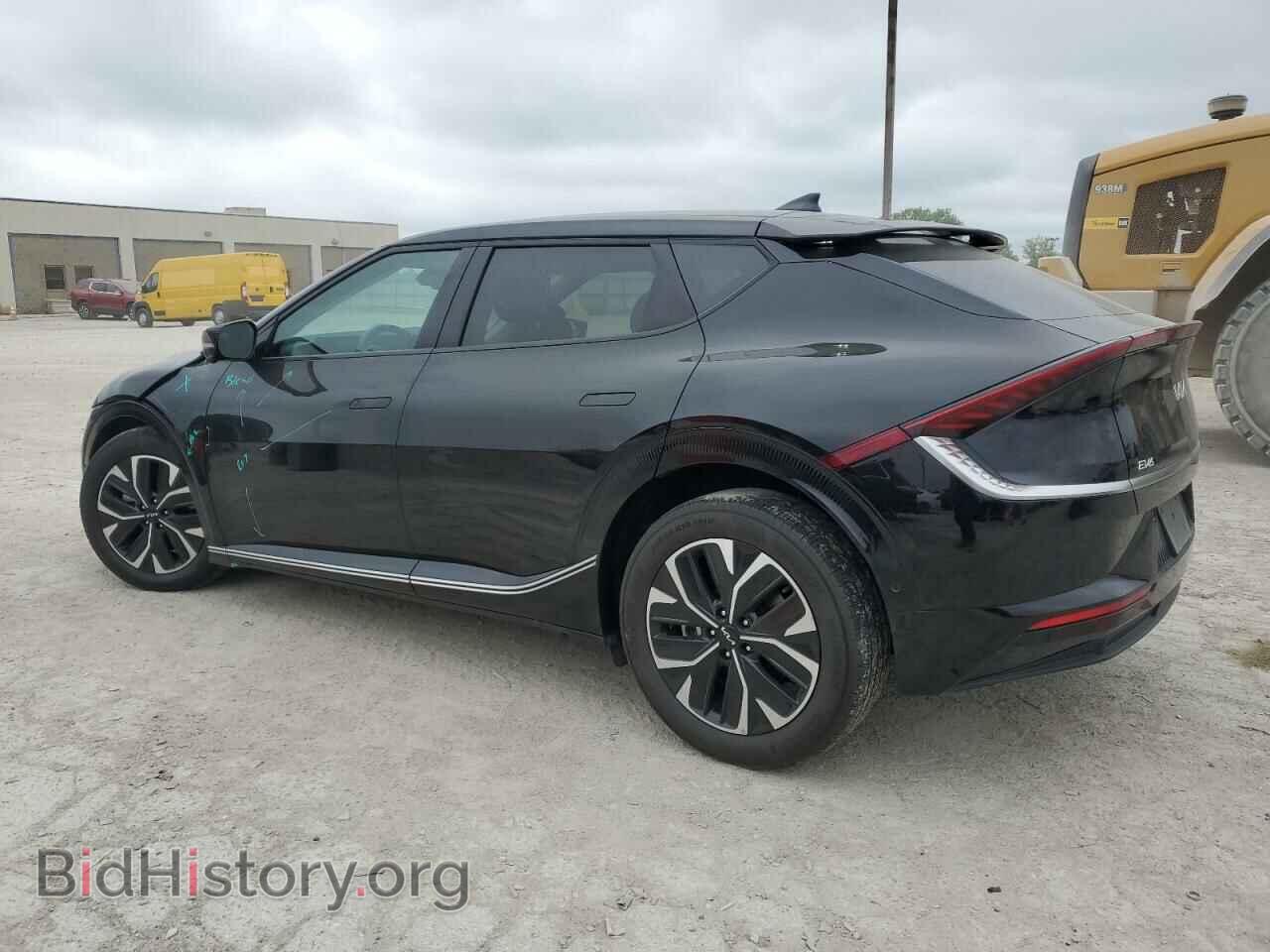 2023 KIA EV6 LIGHT - VIN: KNDC3DLC9P5092675 - Photo 2