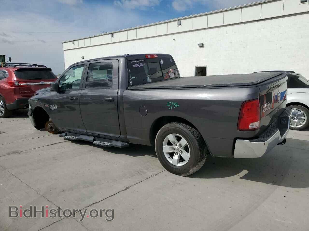 2019 RAM 1500 - VIN: 1C6RR6TT2KS512363 - Фото 2