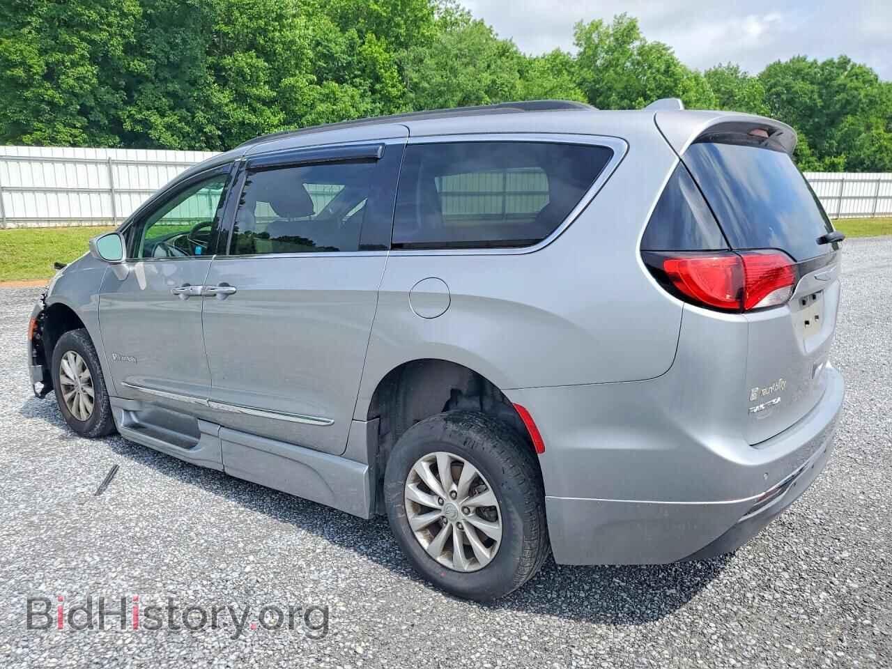 2017 CHRYSLER PACIFICA - VIN: 2C4RC1BG5HR535650 - Фото 2