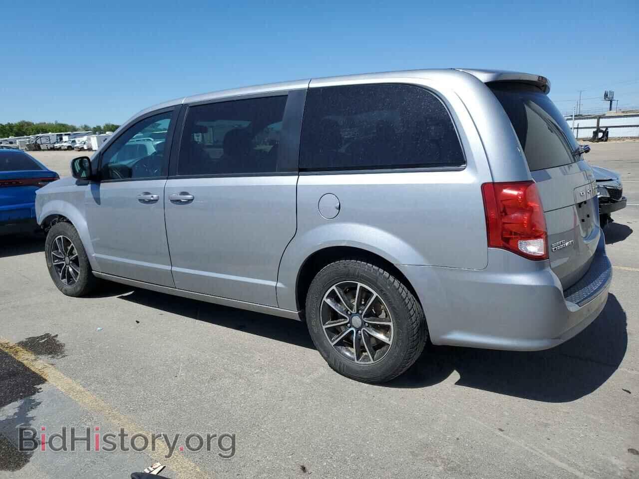 2018 DODGE CARAVAN - VIN: 2C4RDGBG7JR176338 - Фото 2