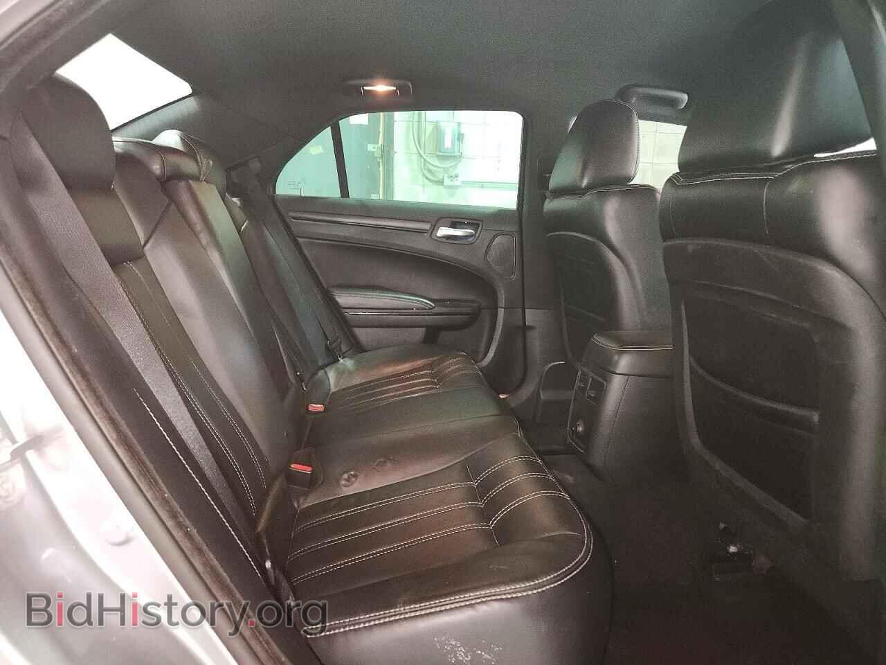 2014 CHRYSLER 300 - VIN: 2C3CCAGG1EH383323 - Photo 10