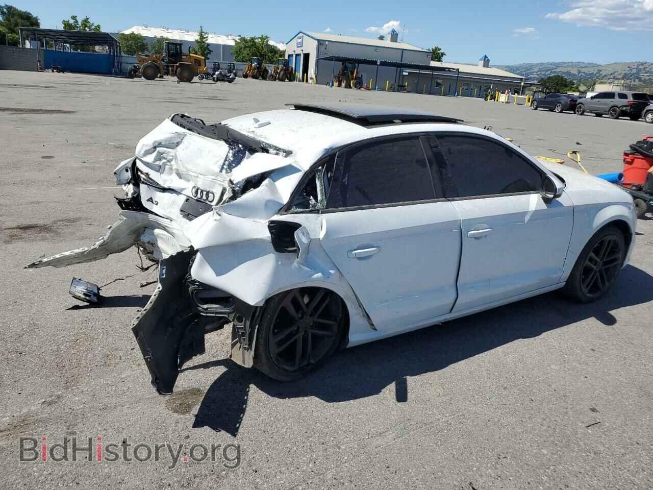2017 AUDI A3 - VIN: WAUB8GFF0H1017843 - Фото 3