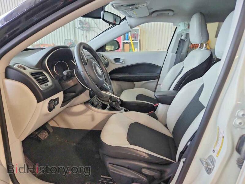 2019 Jeep COMPASS (VIN 3C4NJDBB3KT599264) — photo 7 of 15