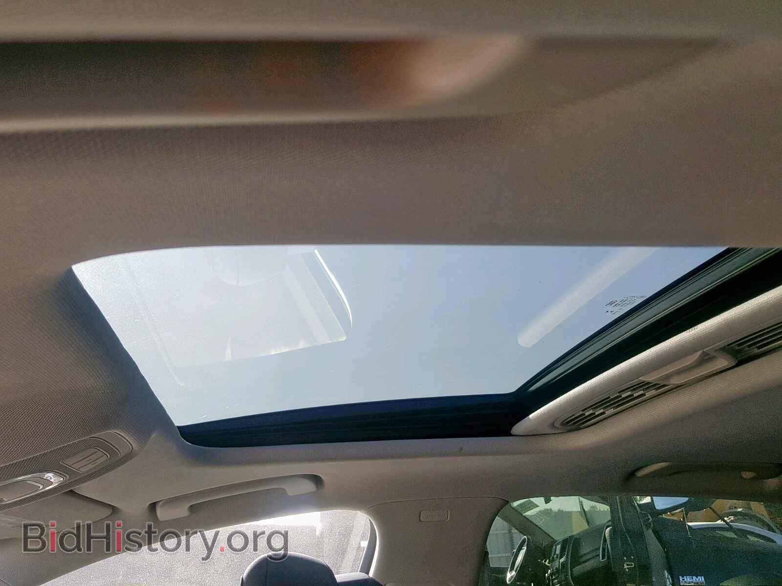 2017 AUDI A4 - VIN: WAUGNAF44HN000370 - Фото 9