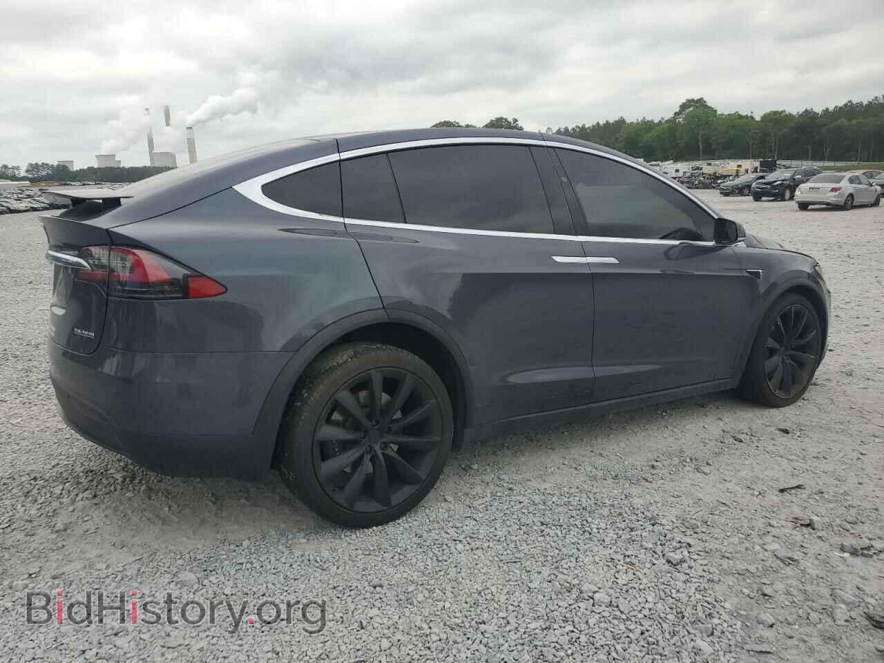 2017 TESLA MODEL X - VIN: 5YJXCBE27HF050211 - Photo 3