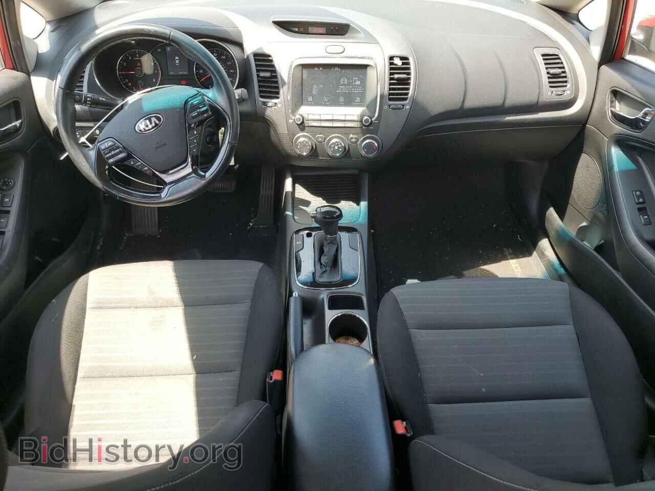 2017 KIA FORTE - VIN: 3KPFL4A73HE046722 - Фото 8