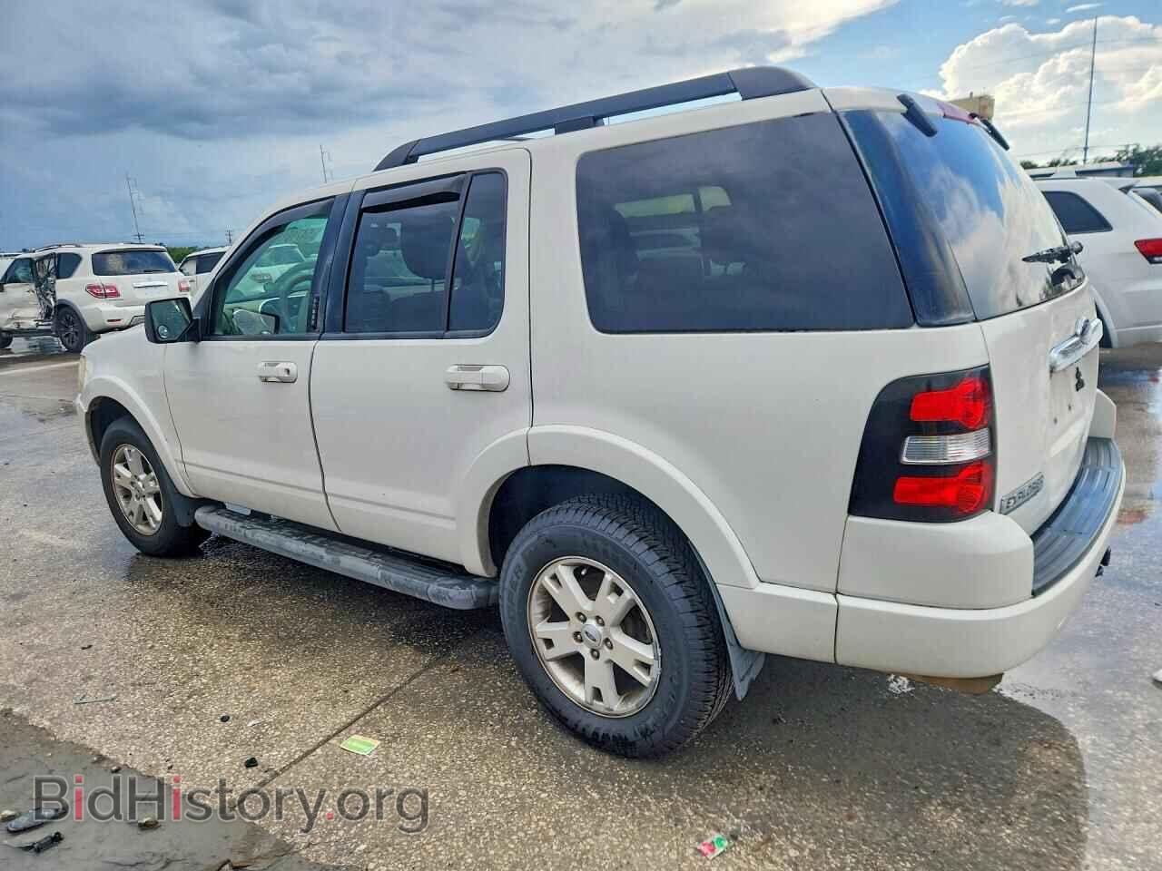 2010 FORD EXPLORER - VIN: 1FMEU6DE5AUA30748 - Фото 2