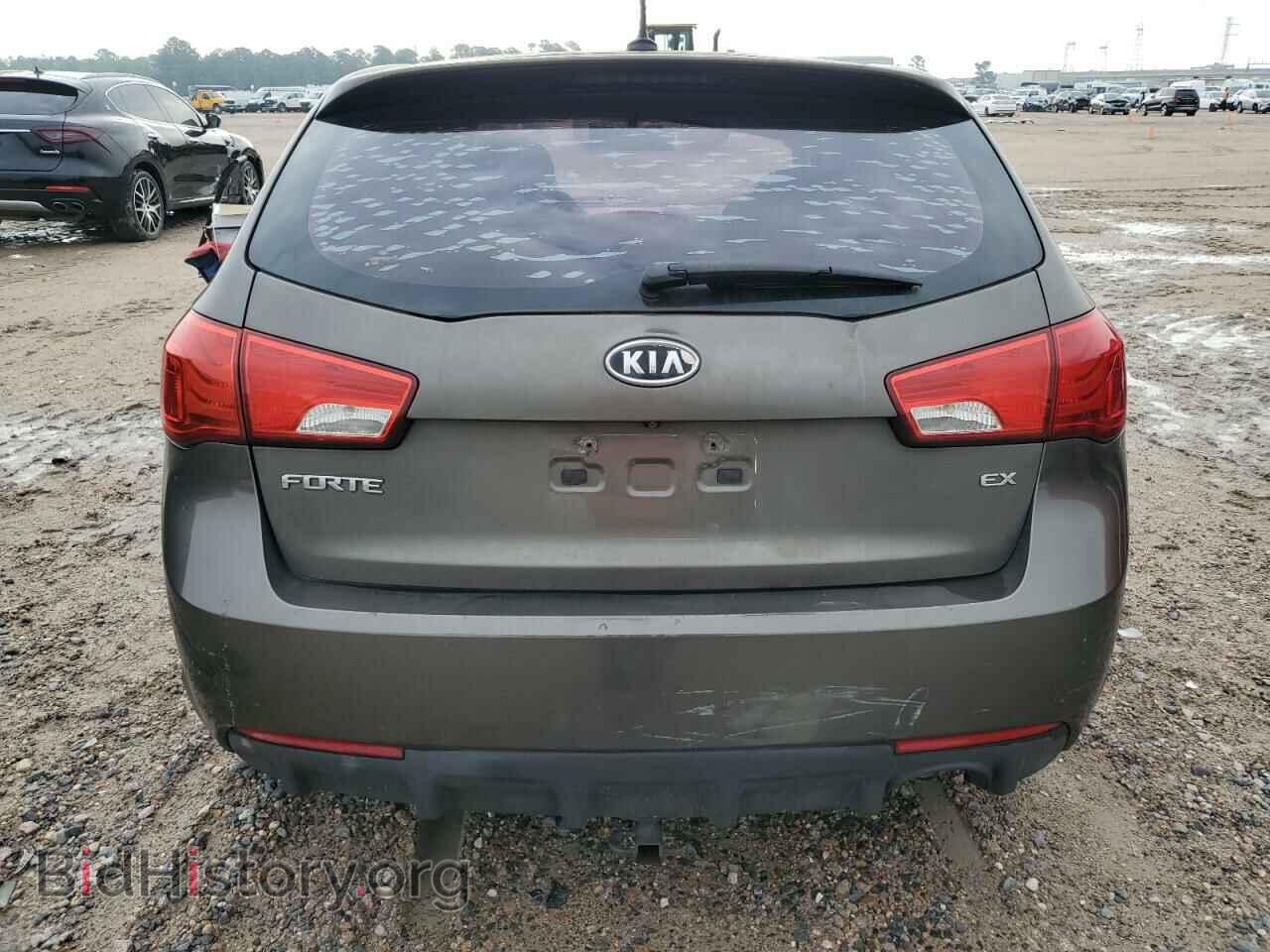 2011 KIA FORTE - VIN: KNAFU5A29B5319864 - Фото 6
