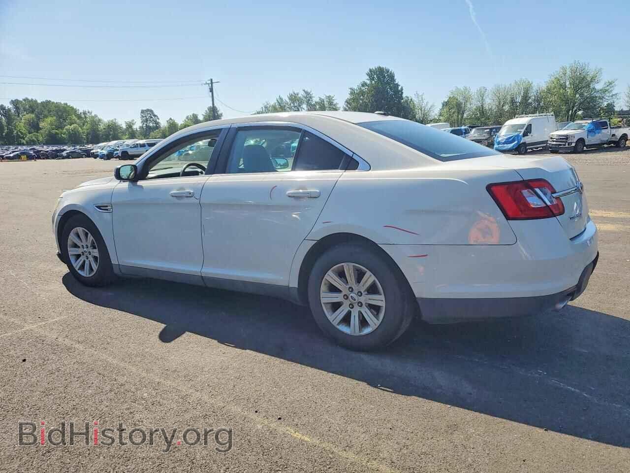 2011 FORD TAURUS - VIN: 1FAHP2DW8BG149653 - Photo 2