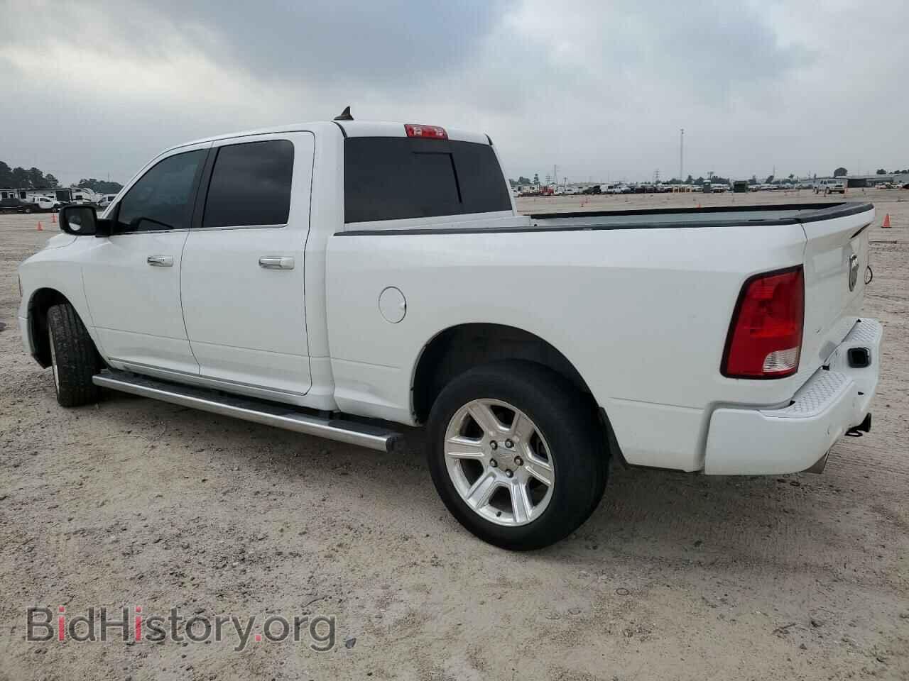 2018 RAM 1500 - VIN: 1C6RR7TT3JS246176 - Фото 2