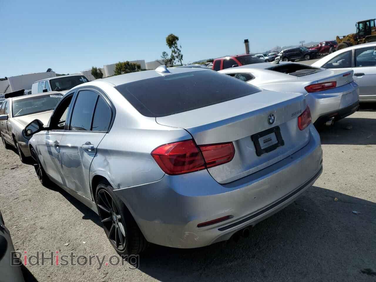 2016 BMW 3 SERIES - VIN: WBA8E9G52GNU29709 - Фото 2
