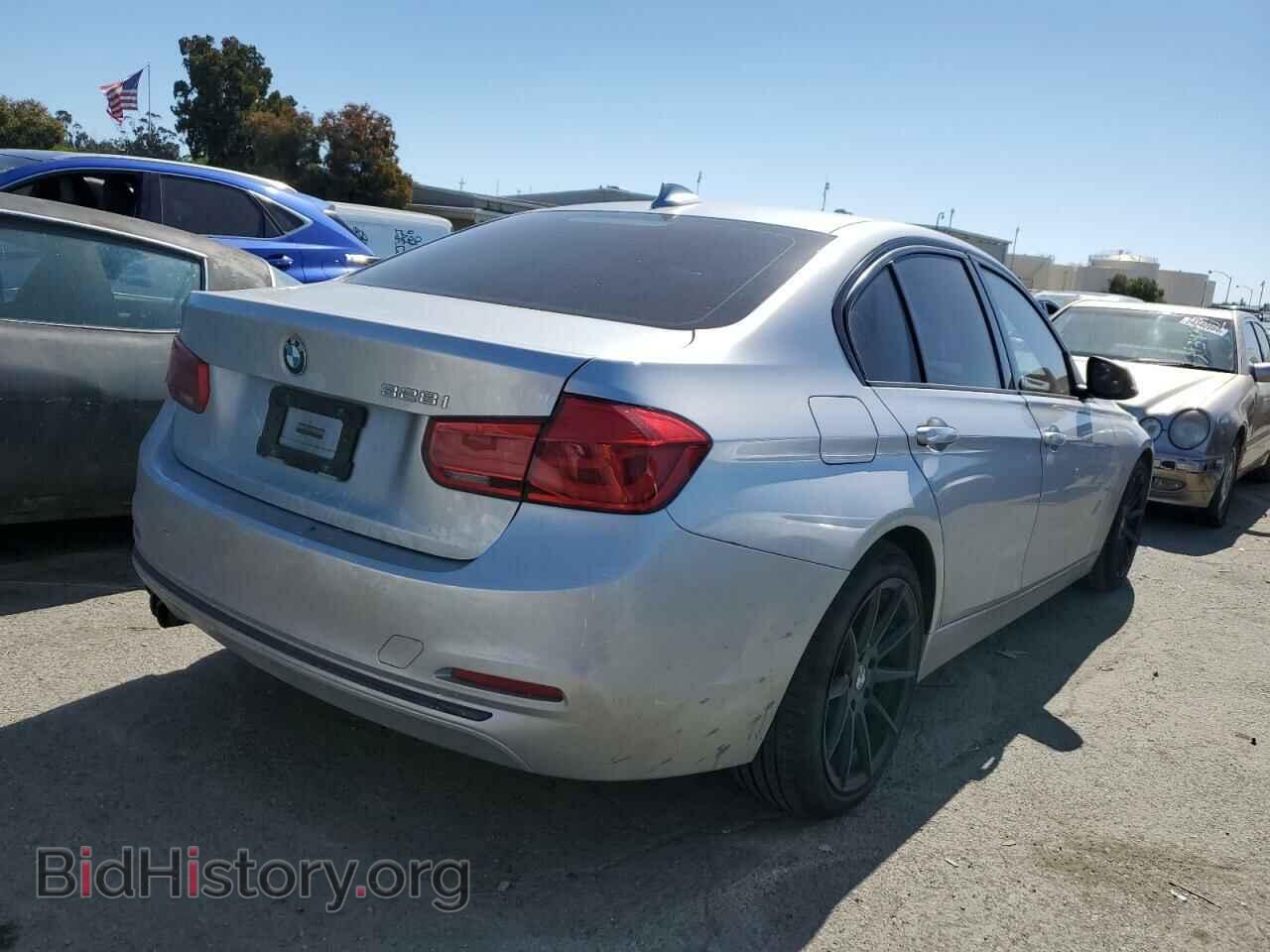 2016 BMW 3 SERIES - VIN: WBA8E9G52GNU29709 - Фото 3