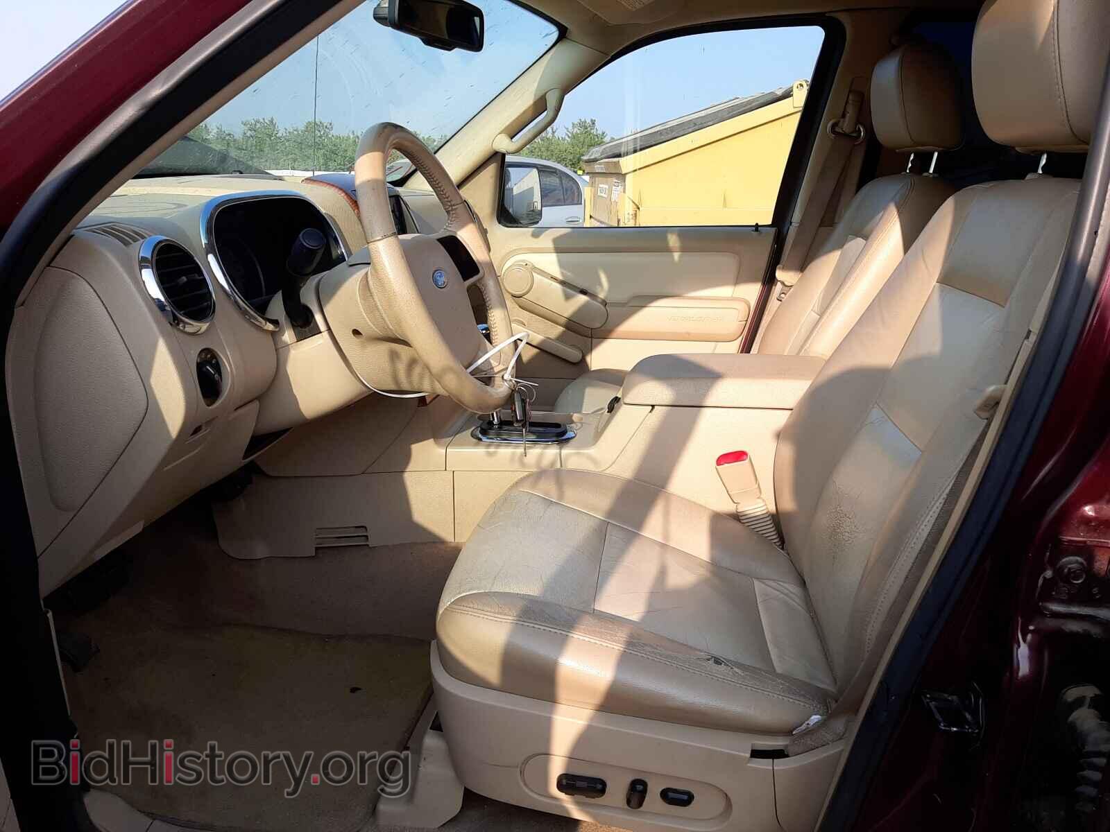2006 FORD EXPLORER - VIN: 1FMEU64876ZA22042 - Фото 5
