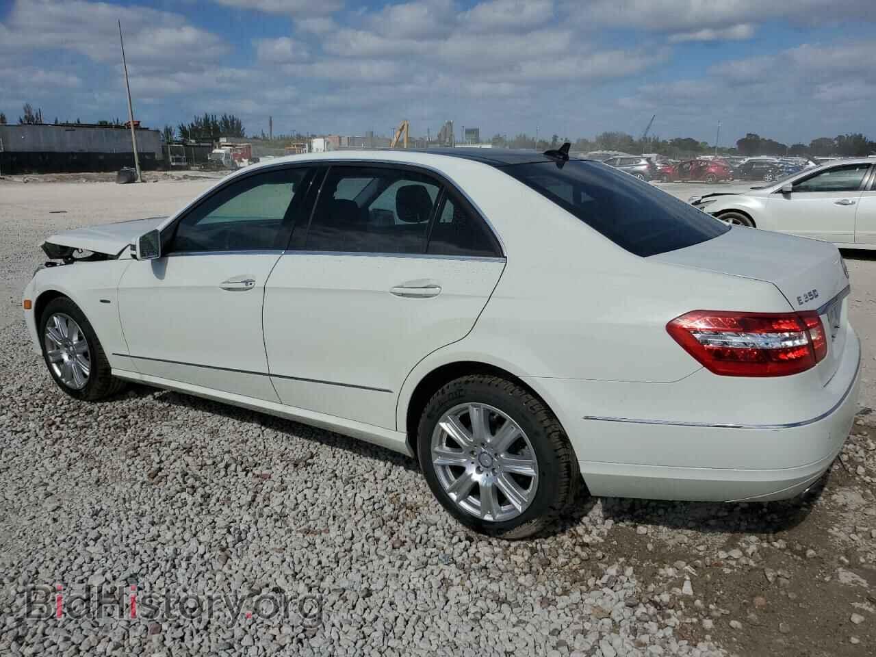 2012 MERCEDES-BENZ E-CLASS - VIN: WDDHF8JB1CA535360 - Фото 2
