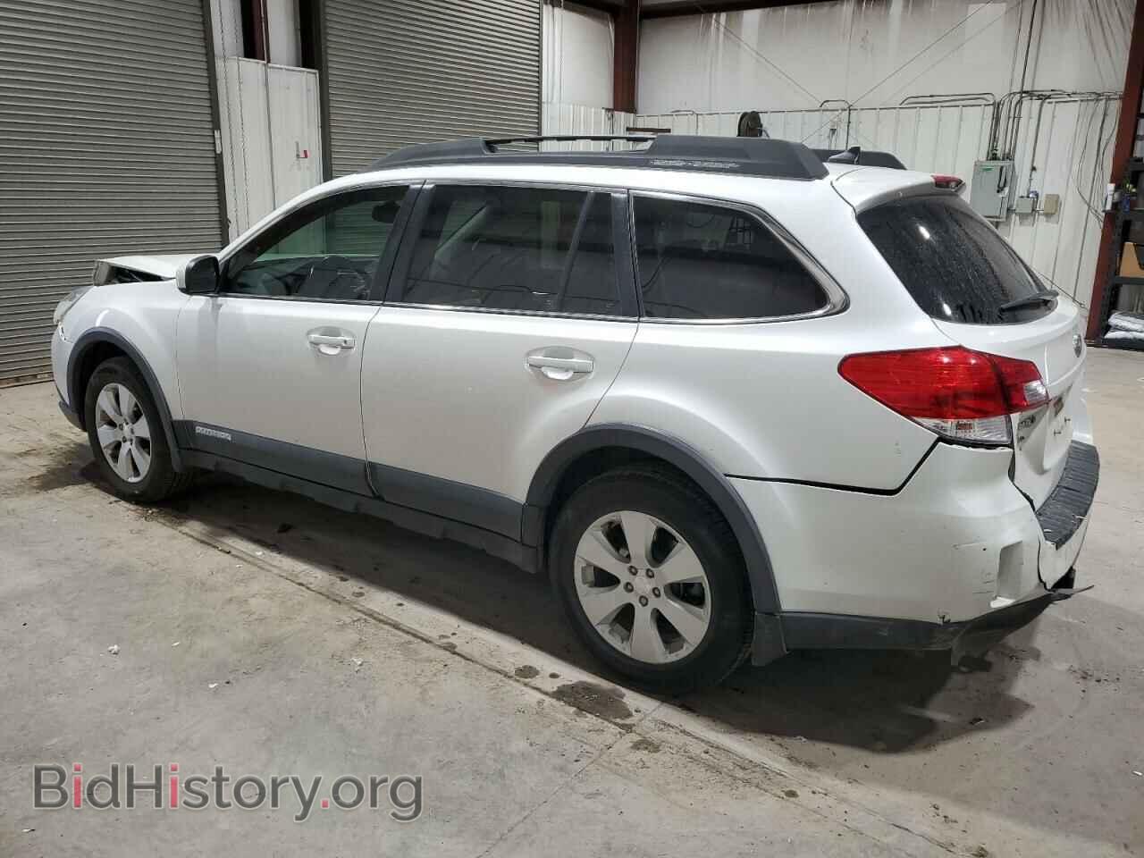 2011 SUBARU OUTBACK - VIN: 4S4BRBKC5B3375686 - Фото 2