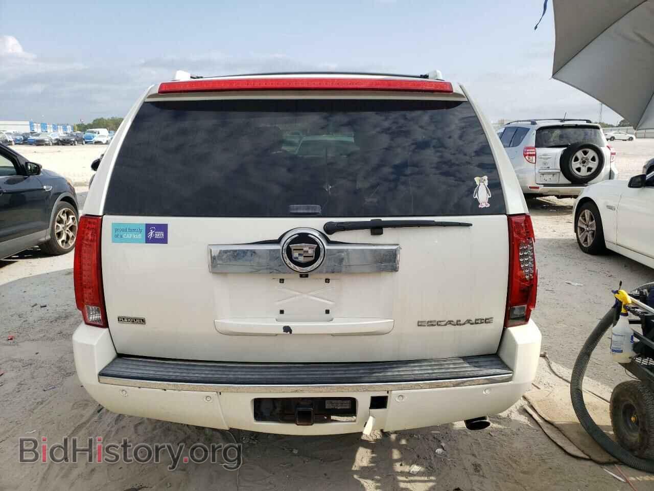 2011 CADILLAC ESCALADE - VIN: 1GYS3JEF8BR391622 - Фото 6