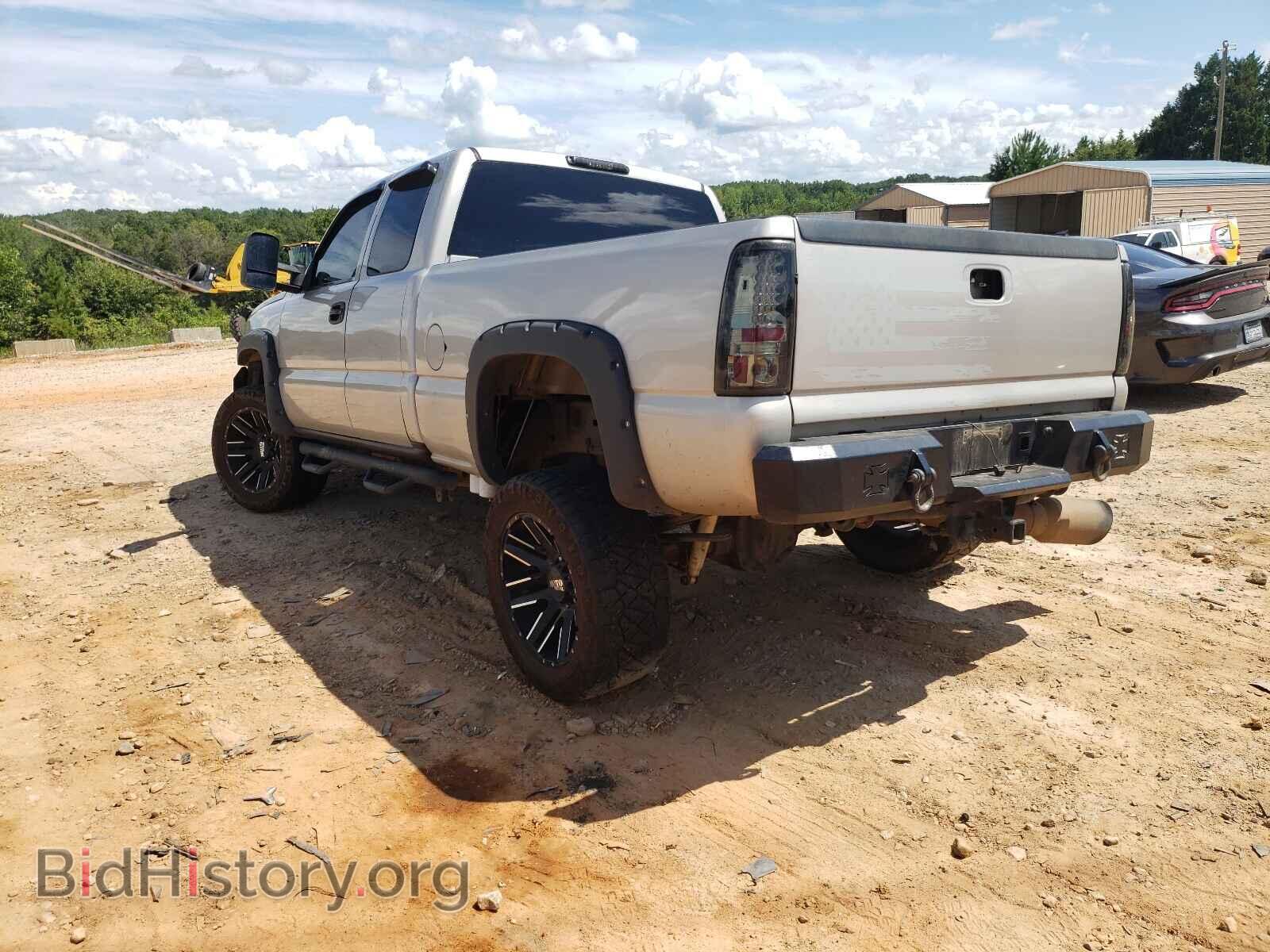 2006 CHEVROLET SILVERADO - VIN: 1GCHK29D06E279931 - Фото 3