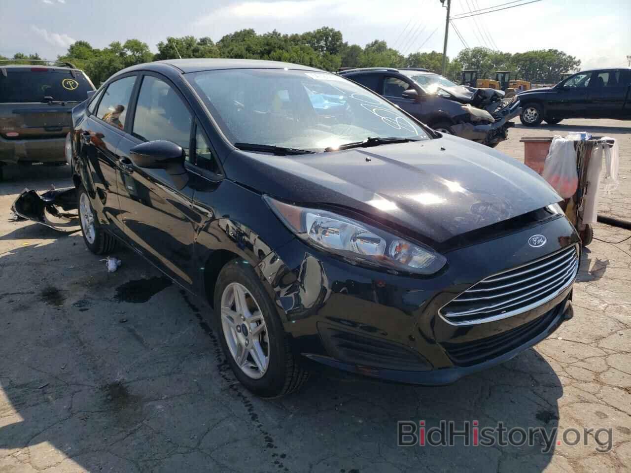 Photo 3FADP4BJ0KM128707 - FORD FIESTA 2019