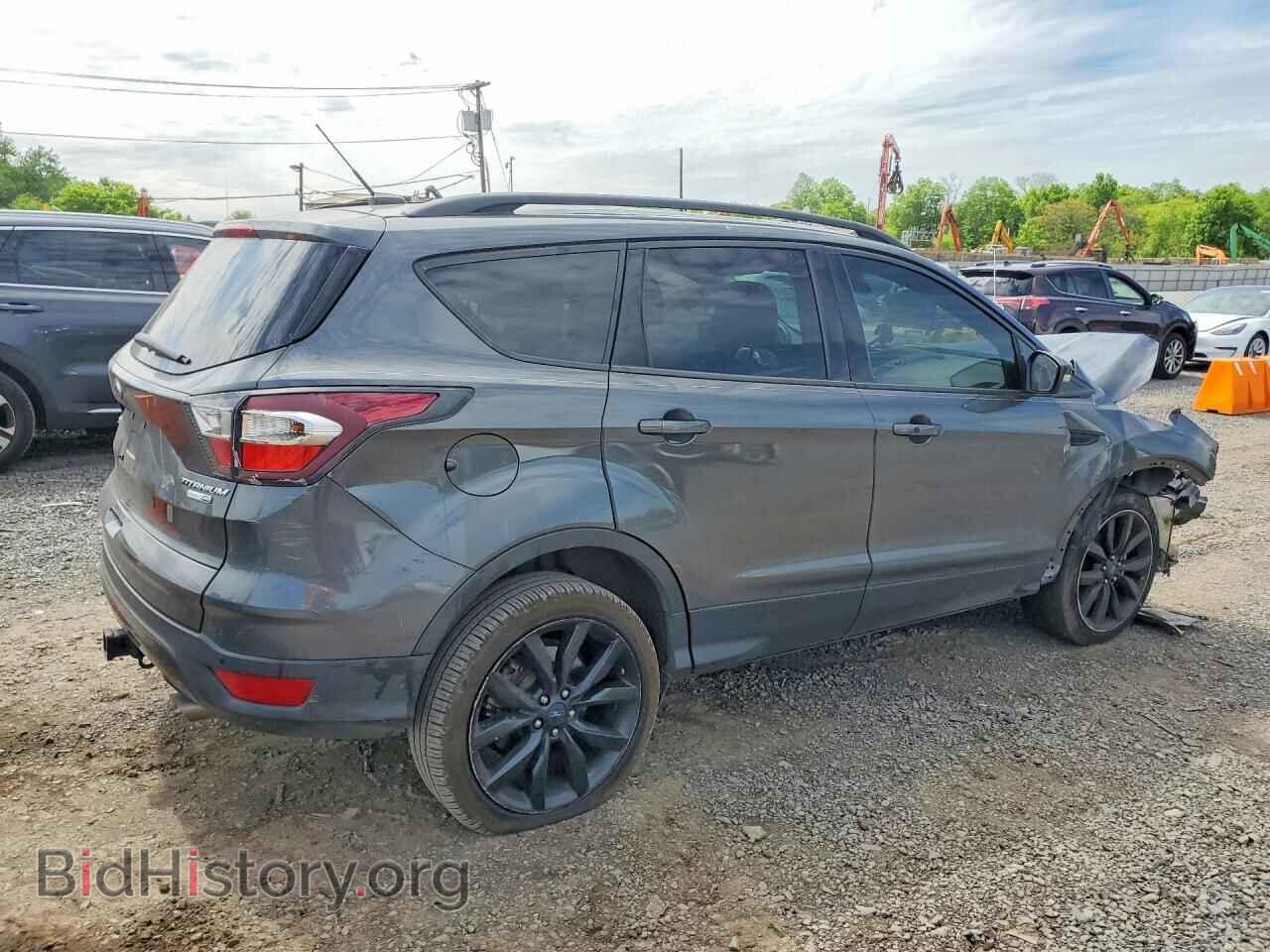 2017 FORD ESCAPE - VIN: 1FMCU9J90HUB22330 - Фото 3