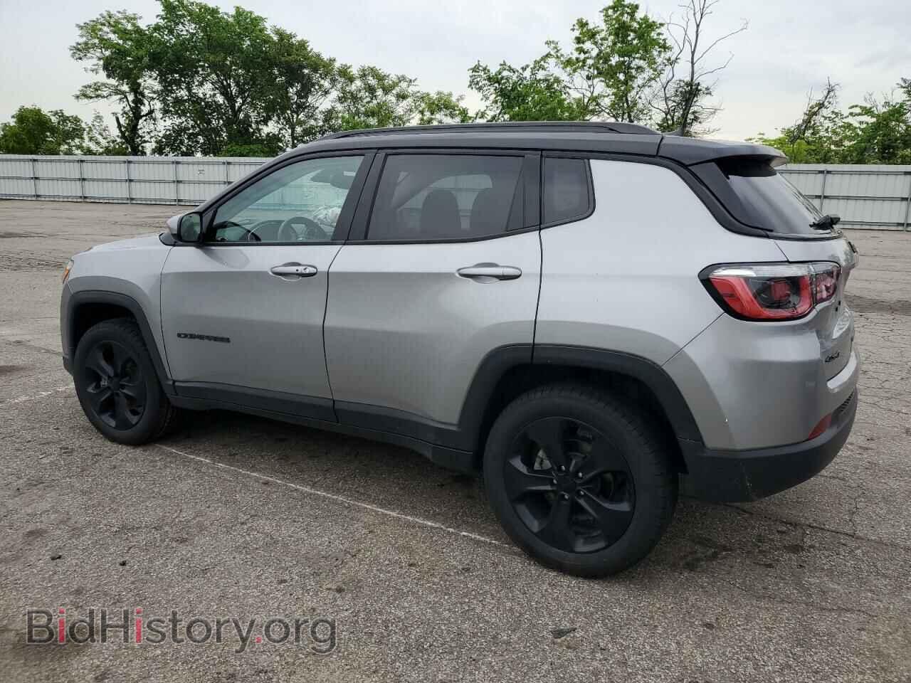 2018 JEEP COMPASS - VIN: 3C4NJDBB0JT316303 - Фото 2