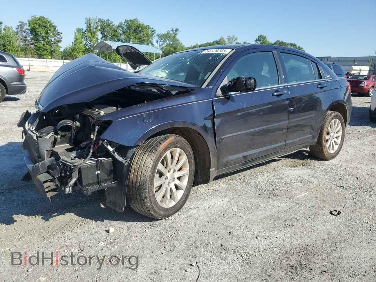 Photo 1C3BC1FG4BN552668 - CHRYSLER 200 2011