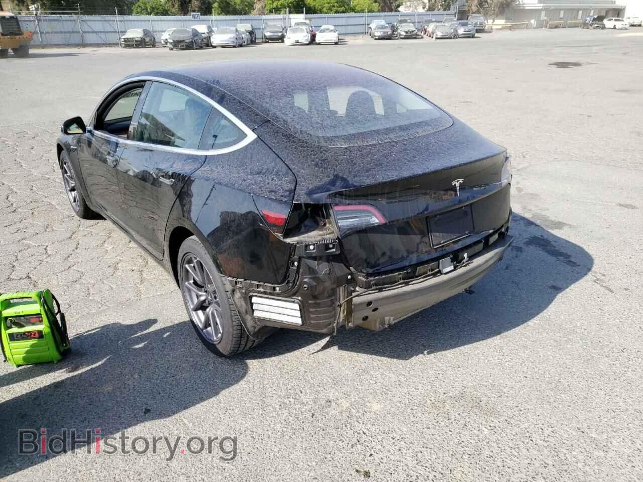 2018 TESLA MODEL 3 - VIN: 5YJ3E1EA8JF173533 - Фото 2