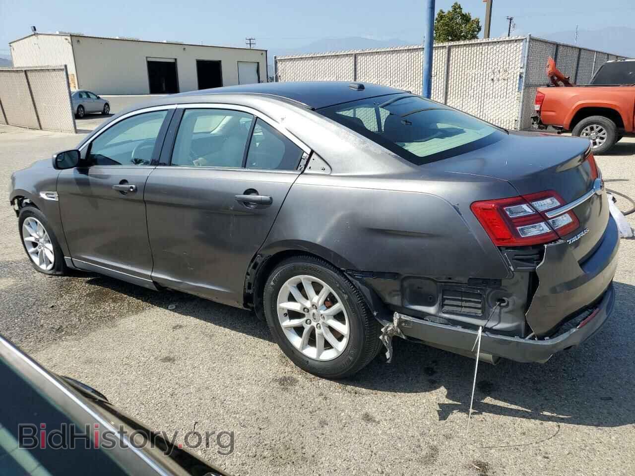 2015 FORD TAURUS - VIN: 1FAHP2D86FG121082 - Фото 2