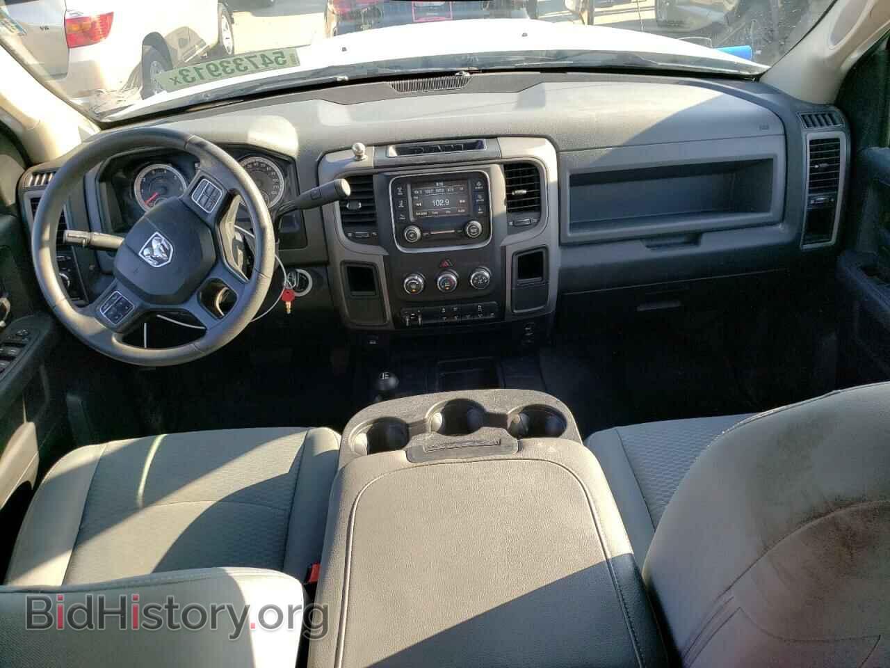2018 RAM All Models - VIN: 3C6UR5HJ3JG287730 - Photo 8