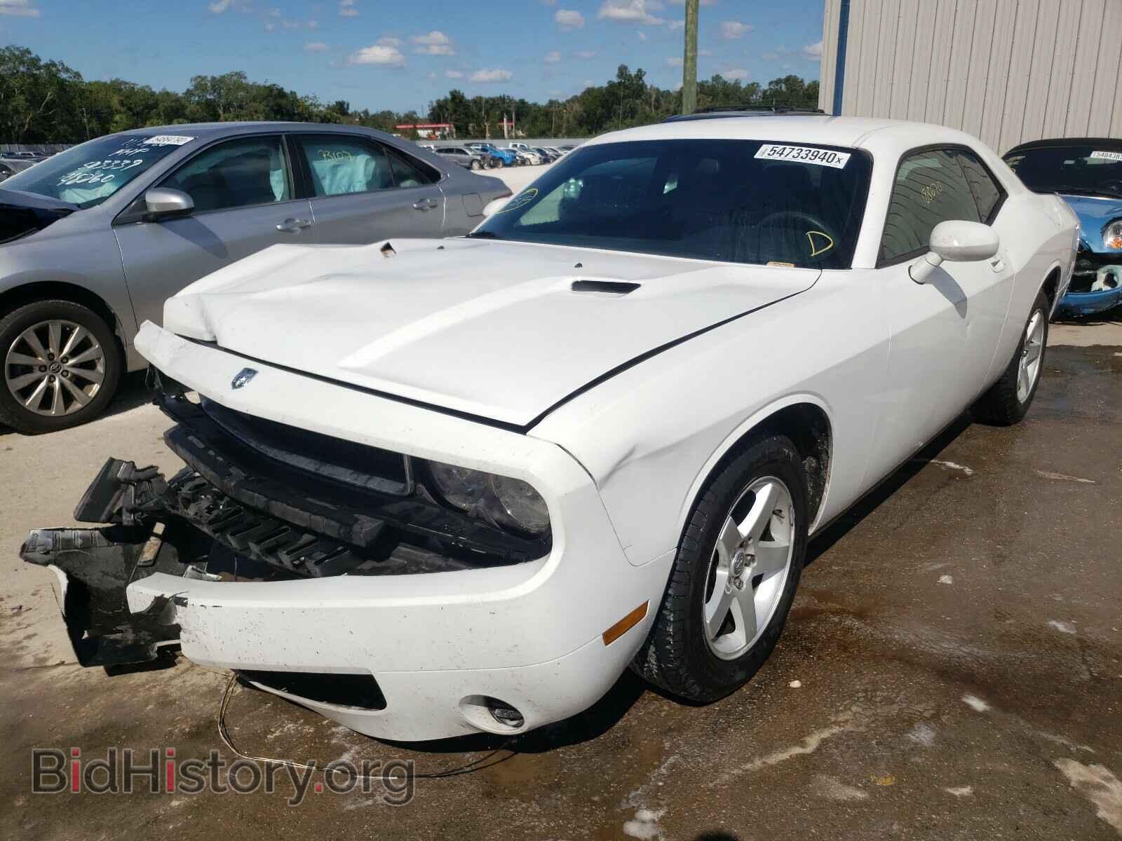 2010 DODGE CHALLENGER - VIN: 2B3CJ4DV2AH282308 - Photo 2