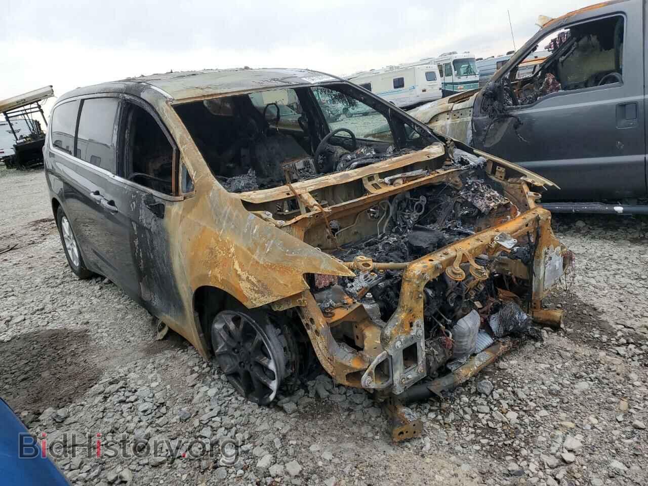 2017 CHRYSLER PACIFICA - VIN: 2C4RC1DGXHR508277 - Фото 4