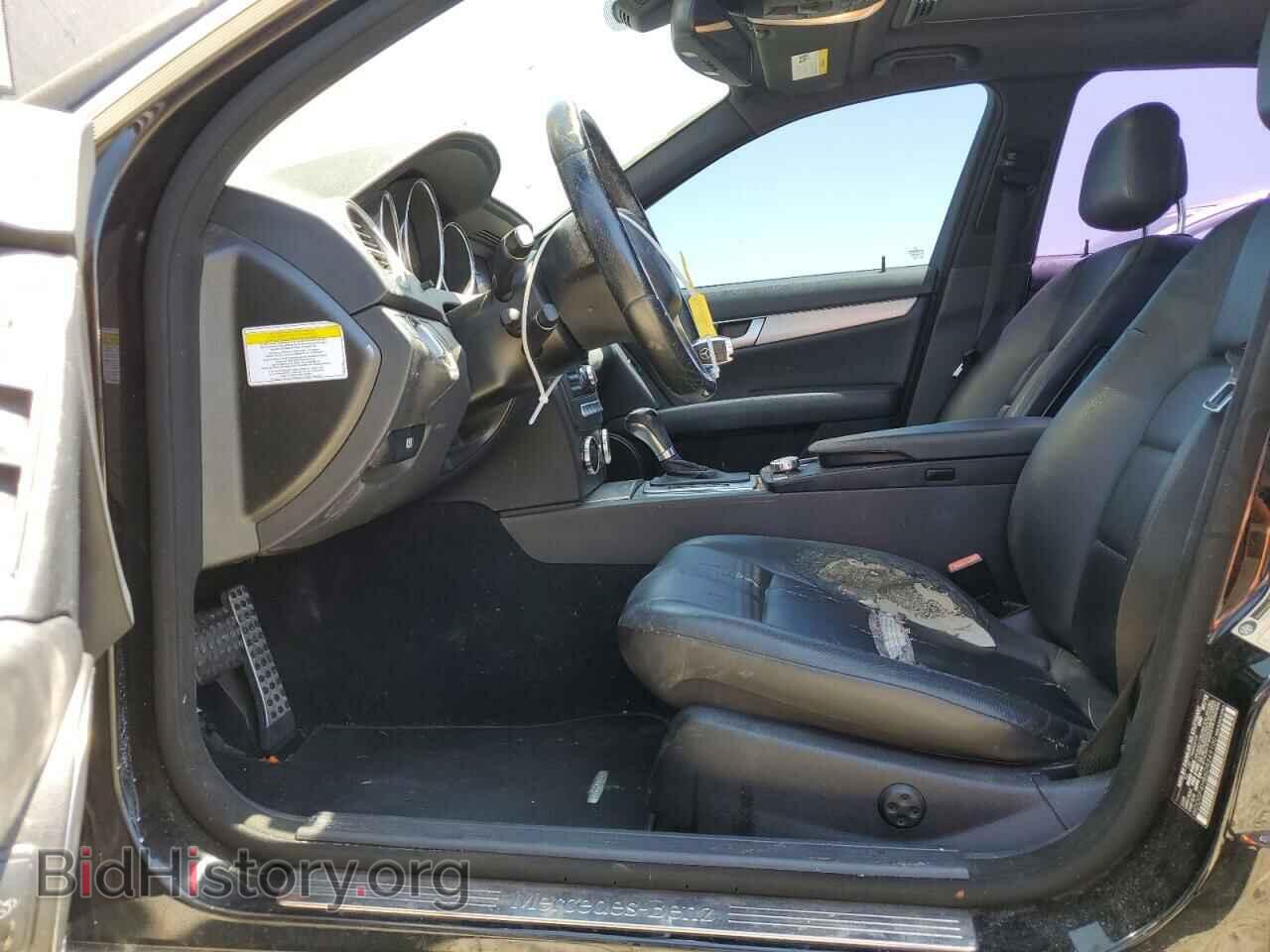 2013 MERCEDES-BENZ C-CLASS - VIN: WDDGF4HB6DR249100 - Фото 7
