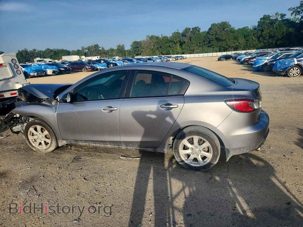 2011 MAZDA 3 - VIN: JM1BL1VF7B1497340 - Photo 2