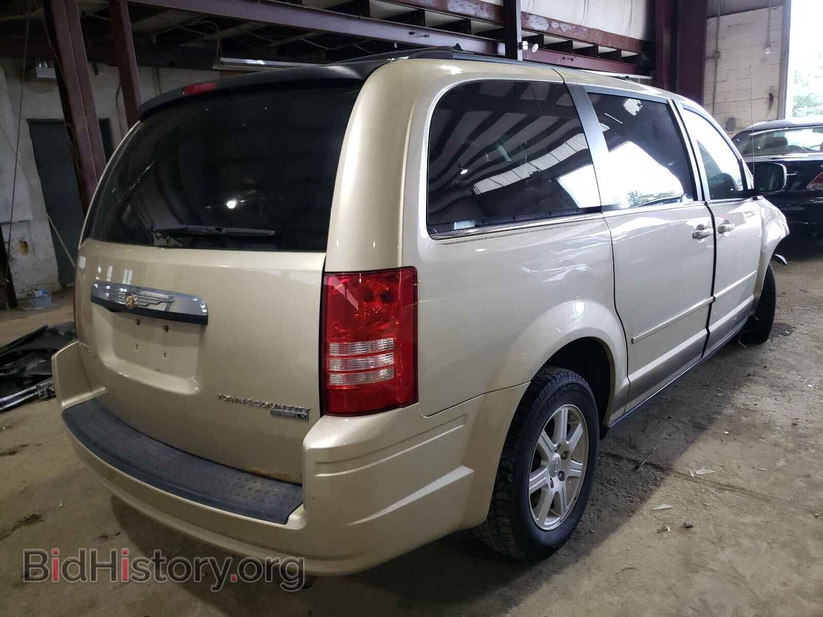 2010 CHRYSLER MINIVAN - VIN: 2A4RR2D17AR428581 - Фото 4