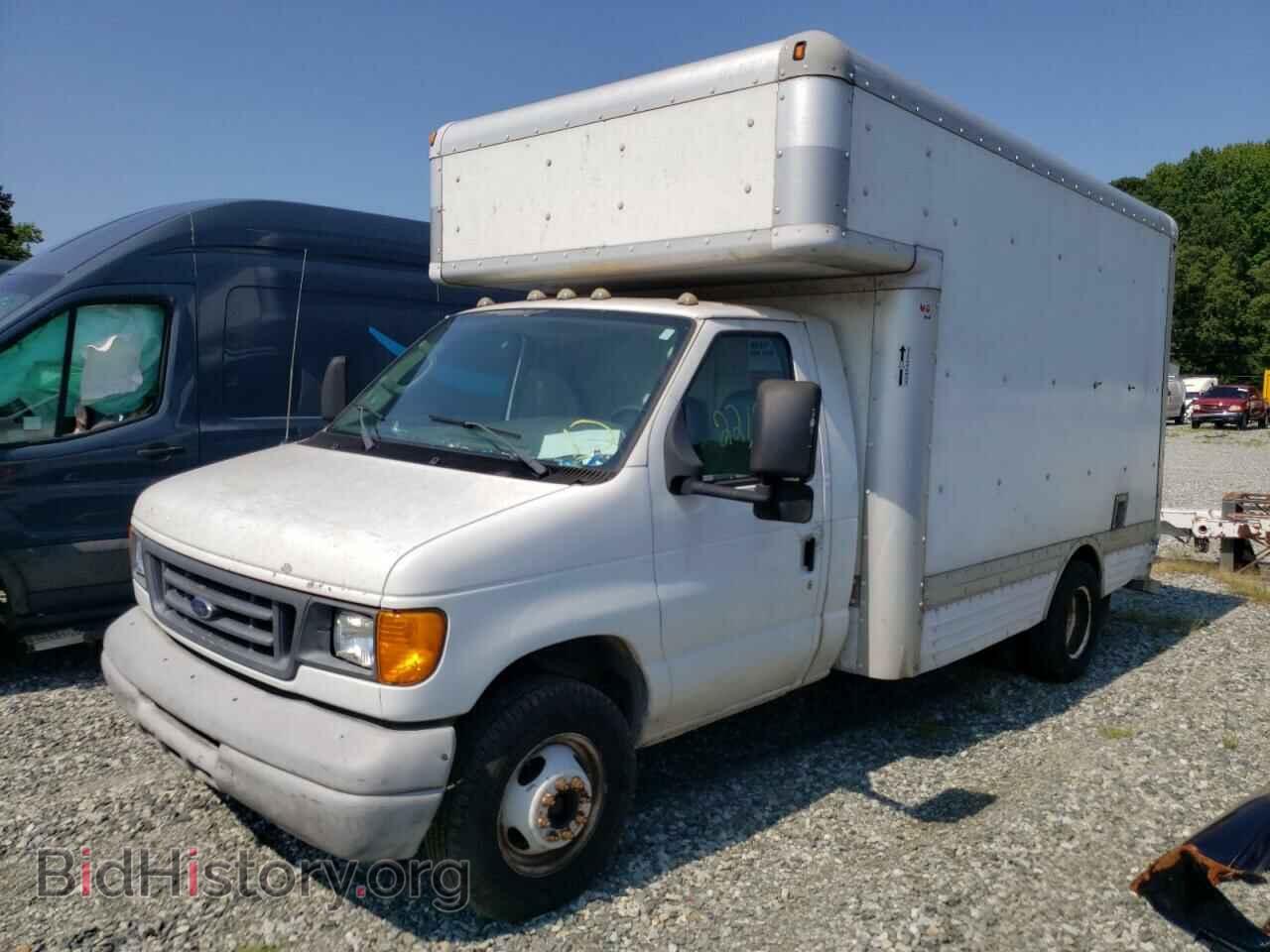 2007 FORD ECONOLINE - VIN: 1FDXE45S07DA09331 - Photo 2