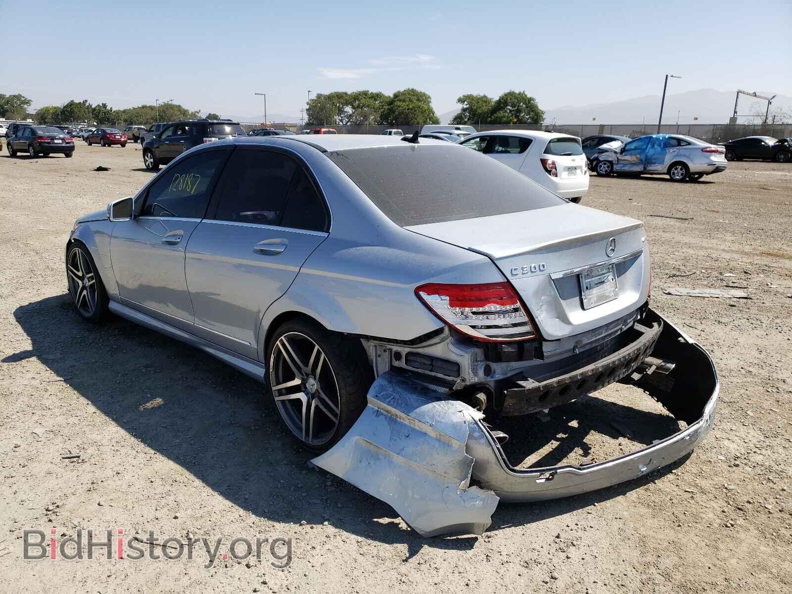 2013 MERCEDES-BENZ C-CLASS - VIN: WDDGF8AB0DR247795 - Фото 3