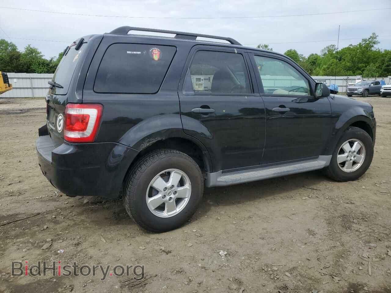 2011 FORD ESCAPE - VIN: 1FMCU0D77BKA75631 - Фото 3
