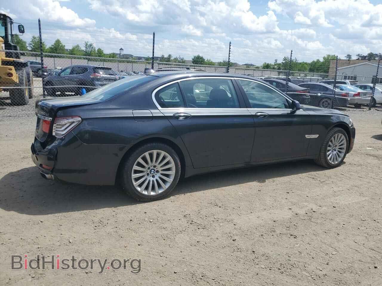 2012 BMW 7 SERIES - VIN: WBAKC8C52CC437858 - Фото 3