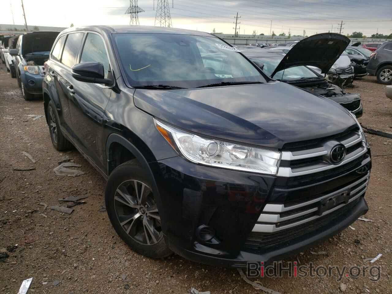 Фотография 5TDBZRFH0HS389280 - TOYOTA HIGHLANDER 2017