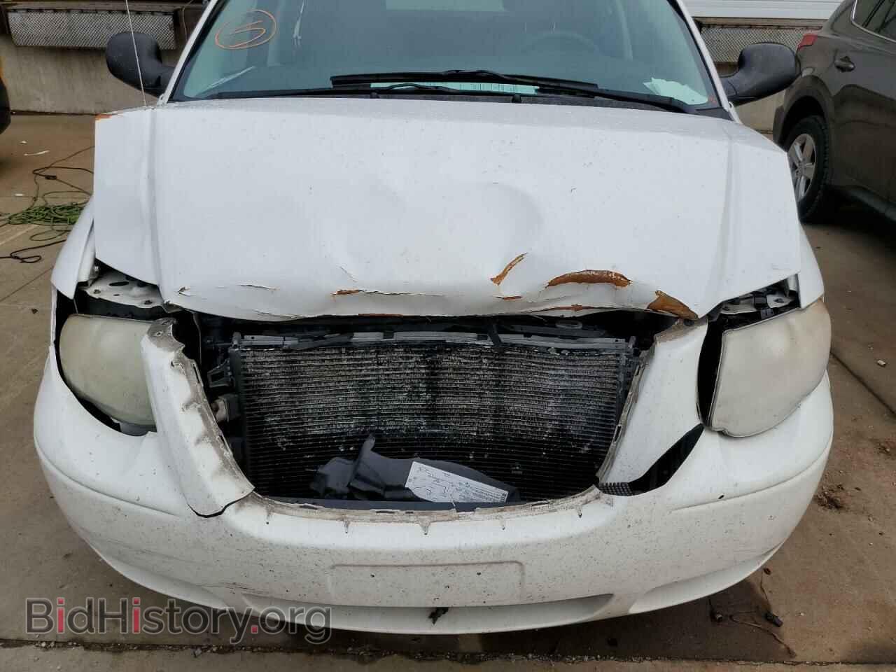 2006 CHRYSLER MINIVAN - VIN: 2A4GP44R66R889633 - Photo 9