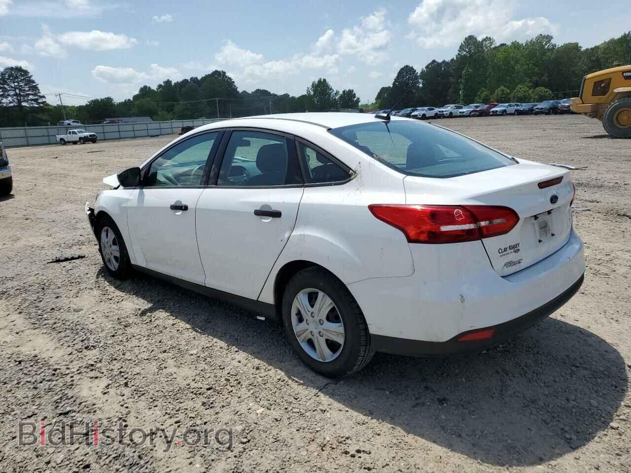 2018 FORD FOCUS - VIN: 1FADP3E22JL201557 - Фото 2