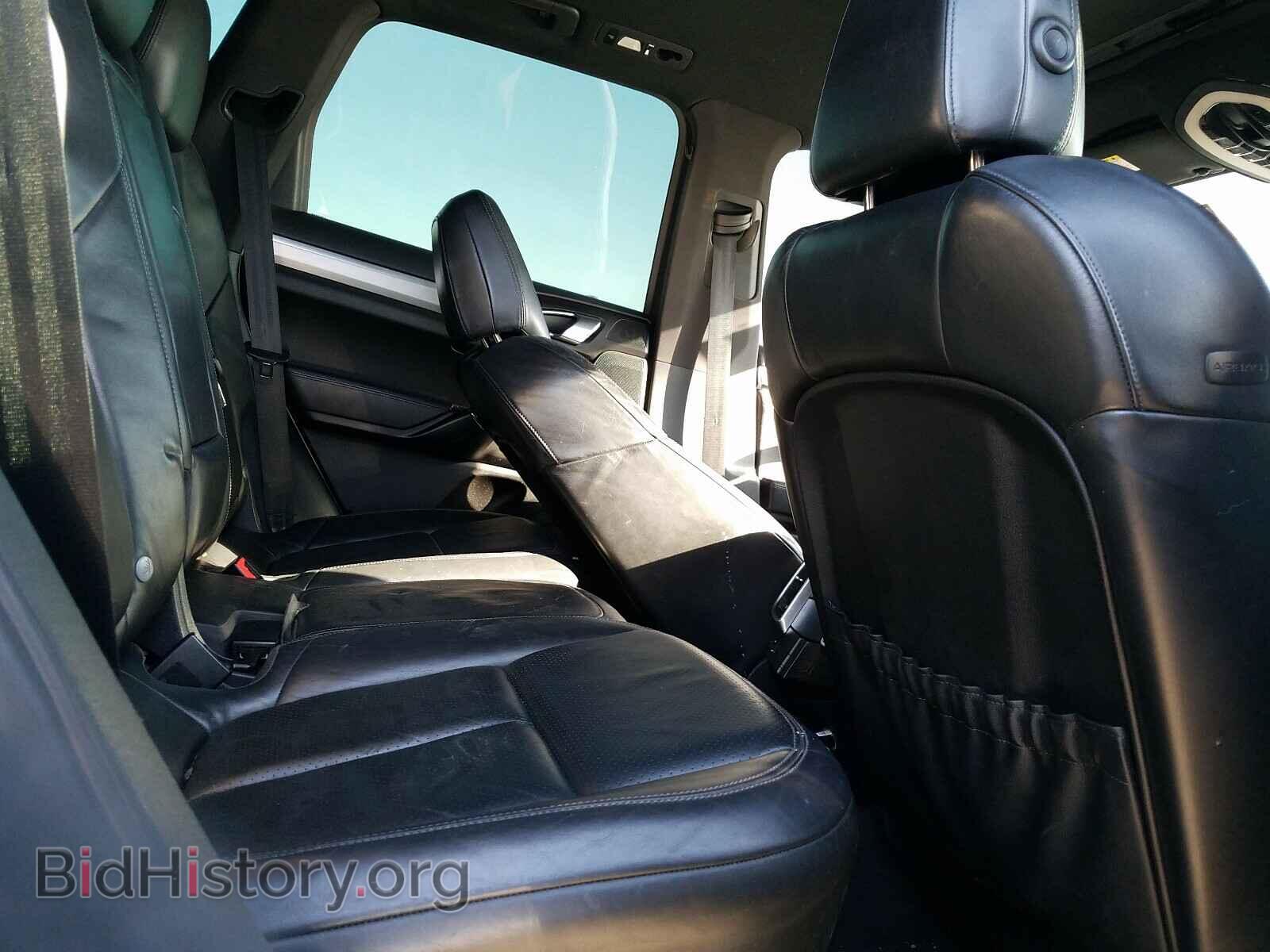 2011 PORSCHE CAYENNE - VIN: WP1AB2A20BLA43361 - Photo 6