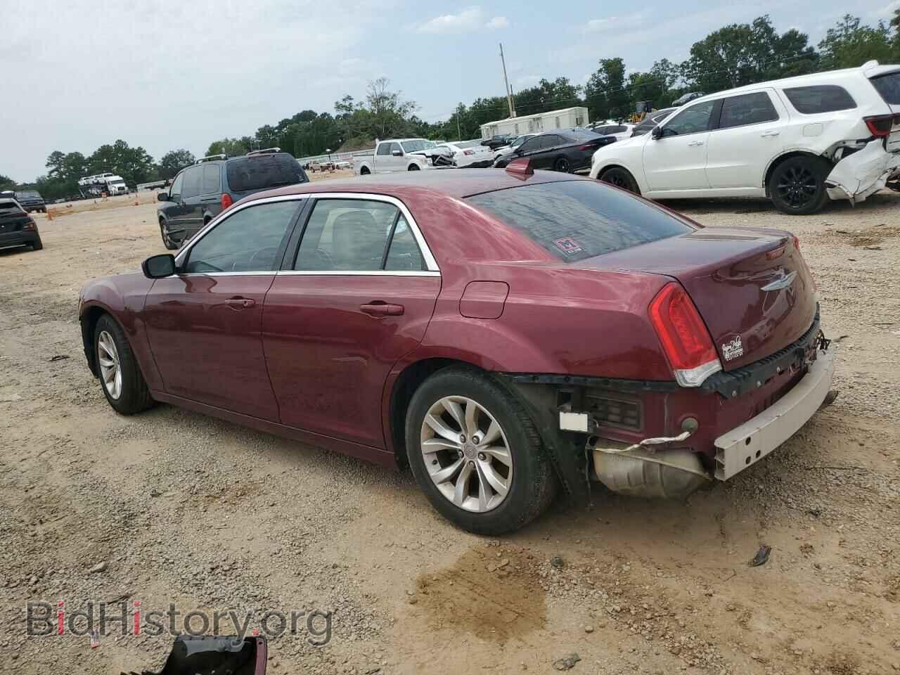 2015 CHRYSLER 300 - VIN: 2C3CCAAG0FH921262 - Фото 2