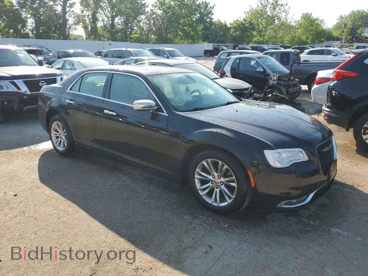 2017 CHRYSLER 300 - VIN: 2C3CCAEG1HH564185 - Фото 4