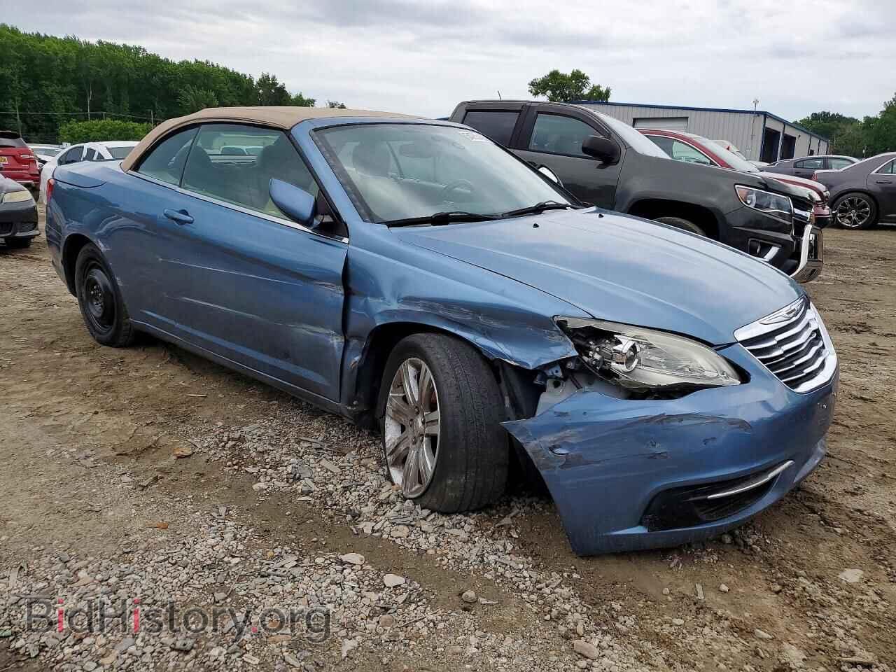 2011 CHRYSLER 200 - VIN: 1C3BC2EG4BN596922 - Фото 4