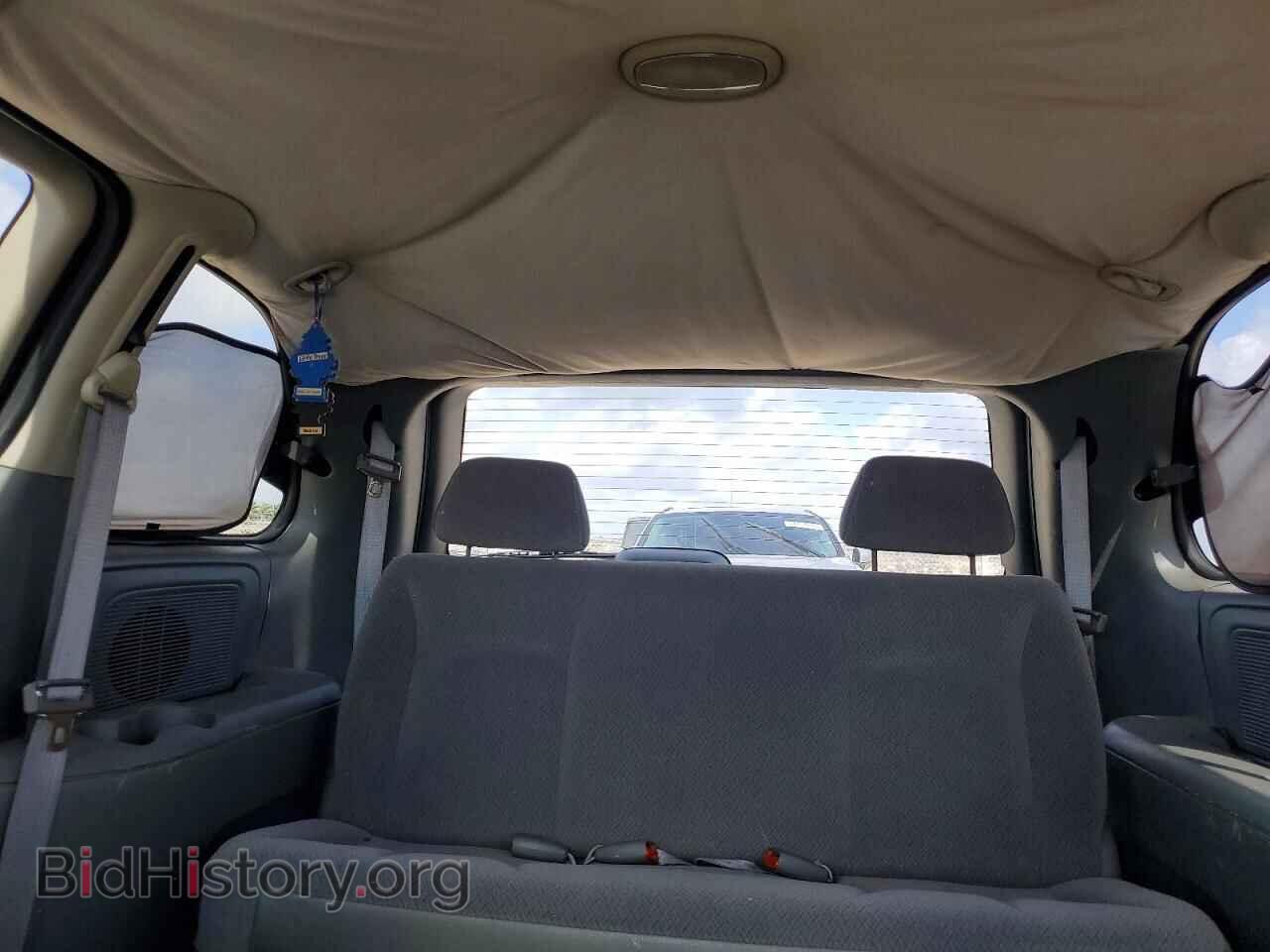 2006 CHRYSLER MINIVAN - VIN: 1A4GP45R26B753741 - Фото 10