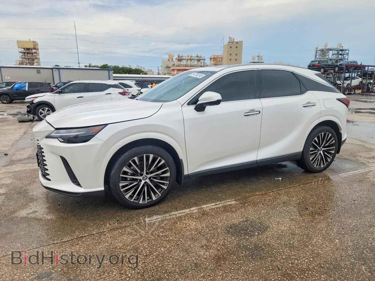 Photo 2T2BAMCA0PC015076 - LEXUS RX350 2023